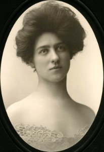 Alta Phipps, stock actress (SAYRE 7838)
