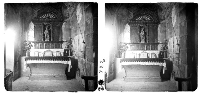 Altar del Roser a l ' interior de l'església d ' Albarca