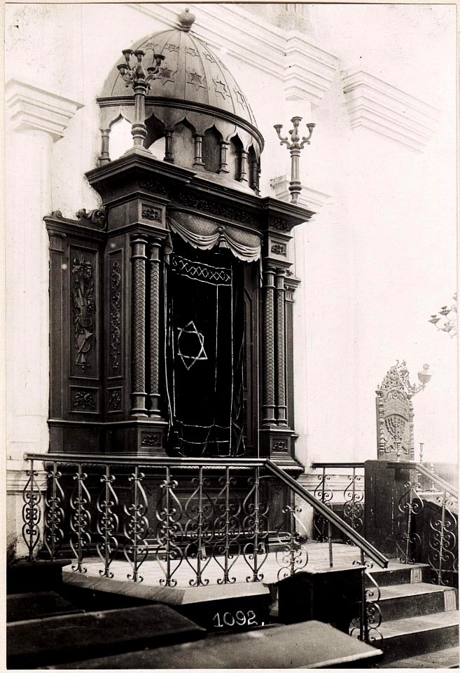 Altar im jüdischen Tempel in Wladimir Wolinsky (BildID 15708664)