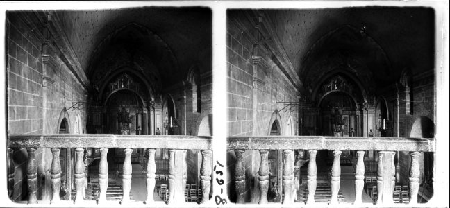 Altar major de l'església d ' Agullana