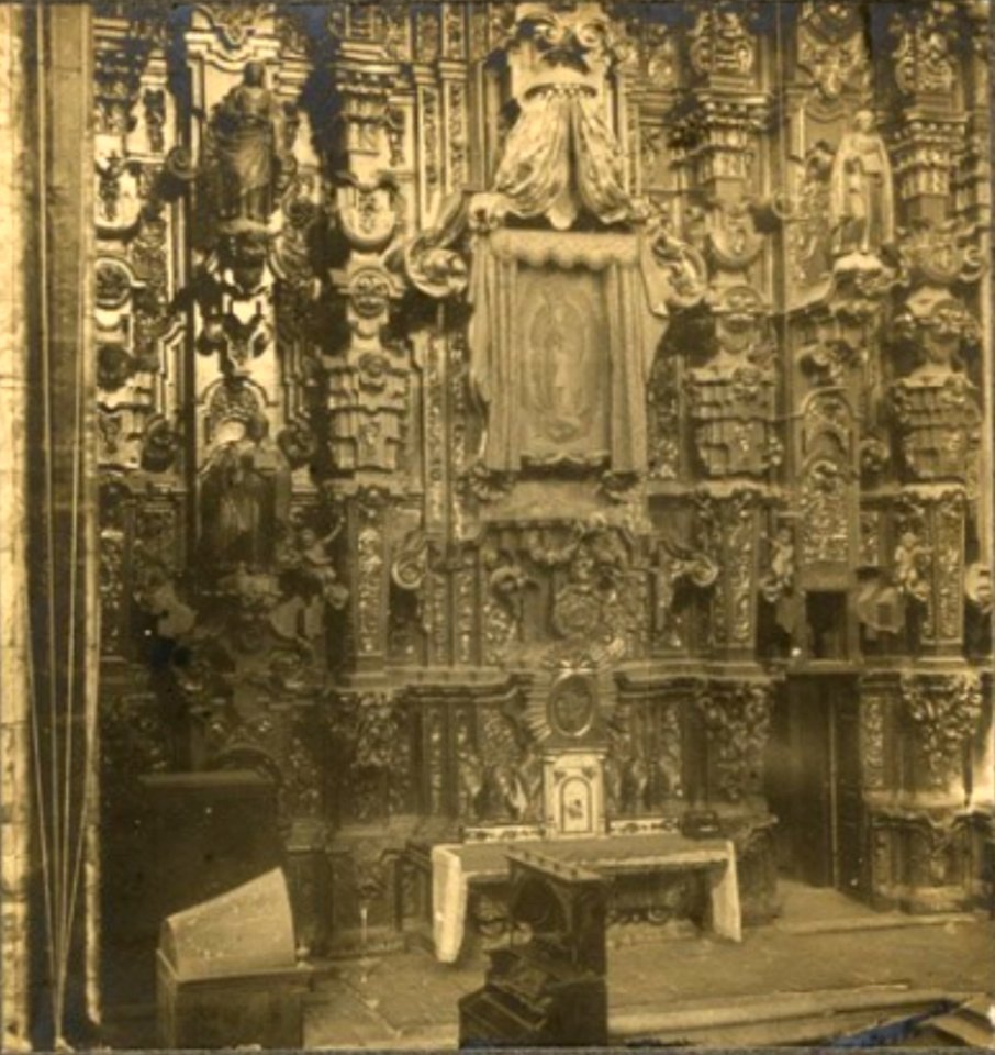 Altar lateral de la Parroquia de Dolores Hidalgo (1909)