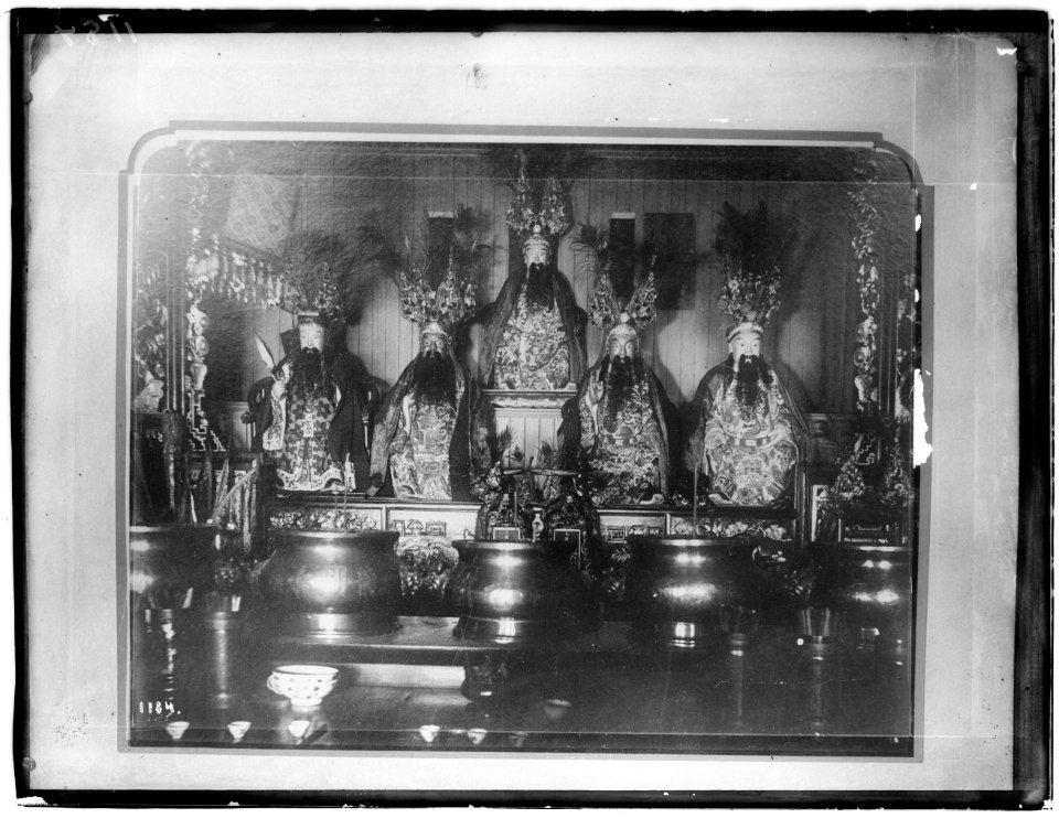 Altar of Wise Men in the Joss House of Prayer, San Francisco, ca.1900 (CHS-1184)