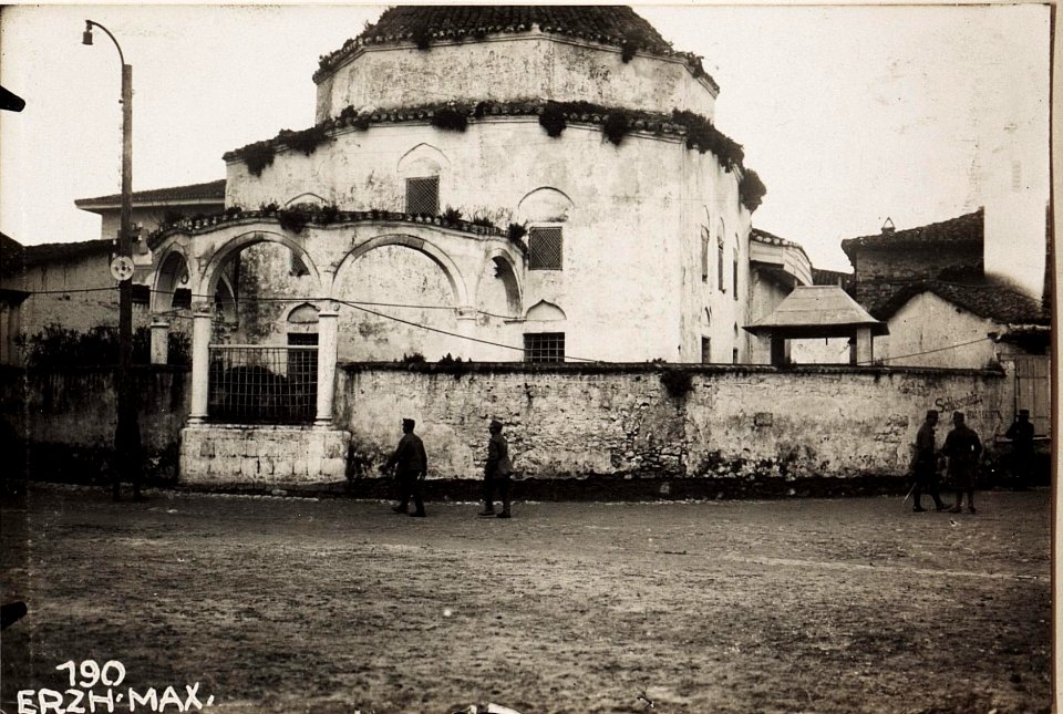 Alte Moschee am Burgplatz von Durazzo. (BildID 15571364)