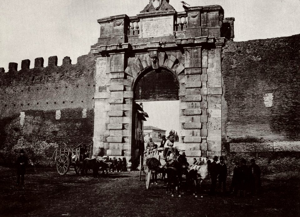 Altobelli und Molins - Die Porta S. Giovanni (Zeno Fotografie)