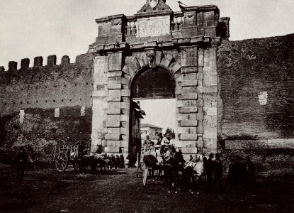 Altobelli und Molins - Die Porta S. Giovanni (Zeno Fotografie)