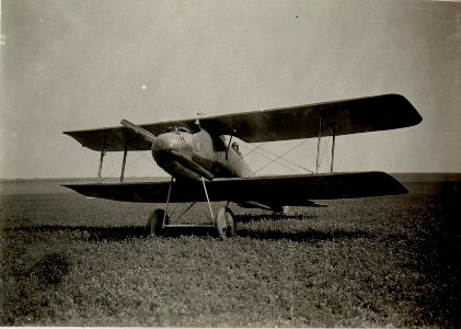 Am Flugplatze. (BildID 15531499)