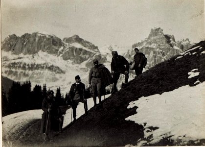 Am Incisa - Sattel, 4.12.1915. (BildID 15582604)