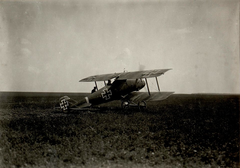 Am Flugplatze (BildID 15531506)