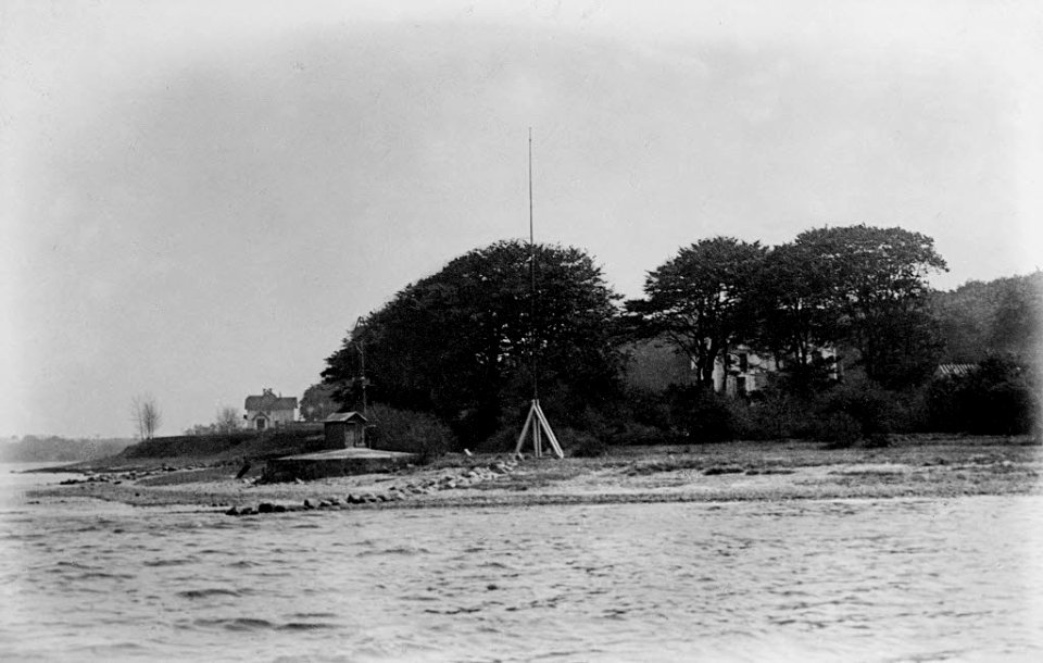Am Strand bei Schrevenborn (Kiel 44.814)