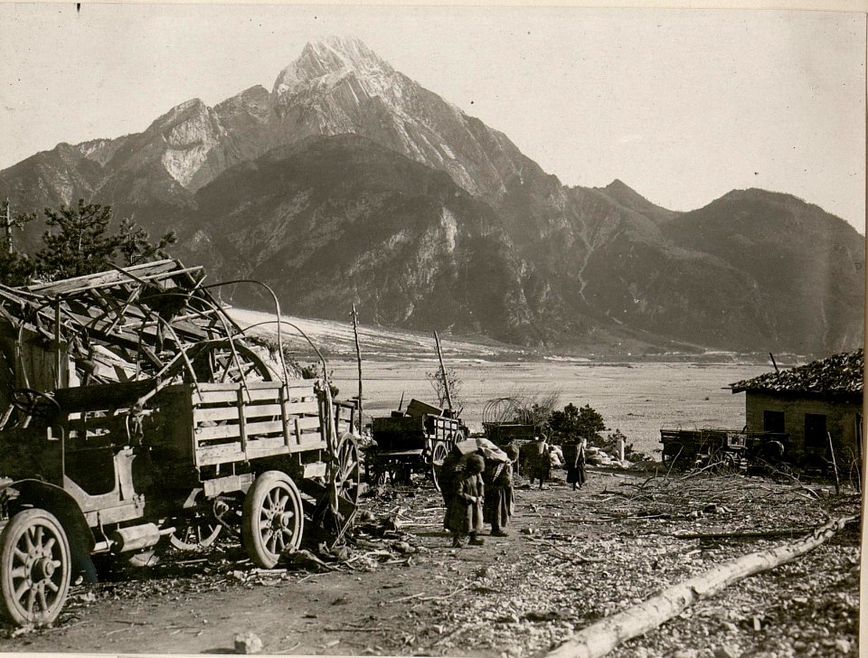 Am Tagliamento-Brückenkopf (Tolmezzo.) (BildID 15508067)