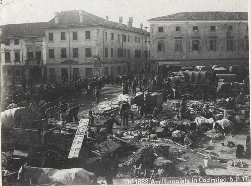 Am Ringplatz in Codroipo.5.11.17. (BildID 15609643)