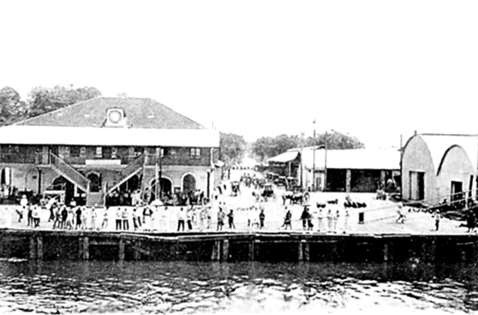 Am Quai 1