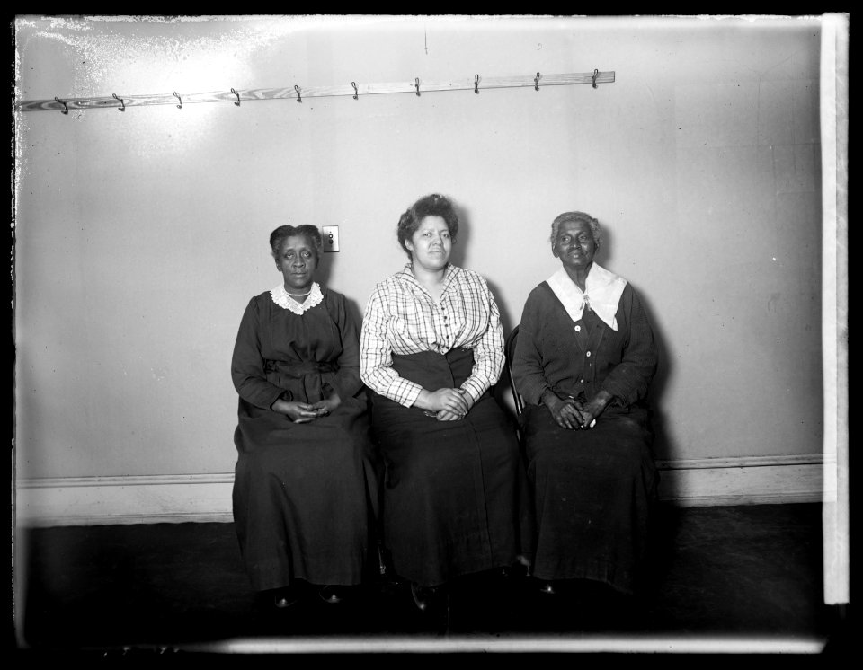 Am. Fed. Labor Char Women's Committee LCCN2016851506