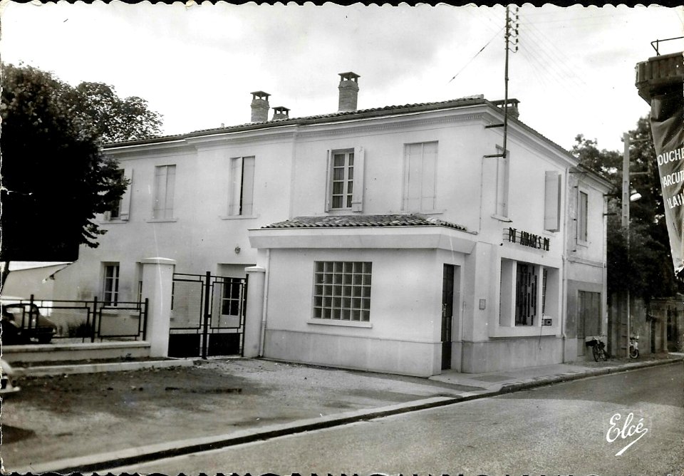 Ambares bureau-de-poste