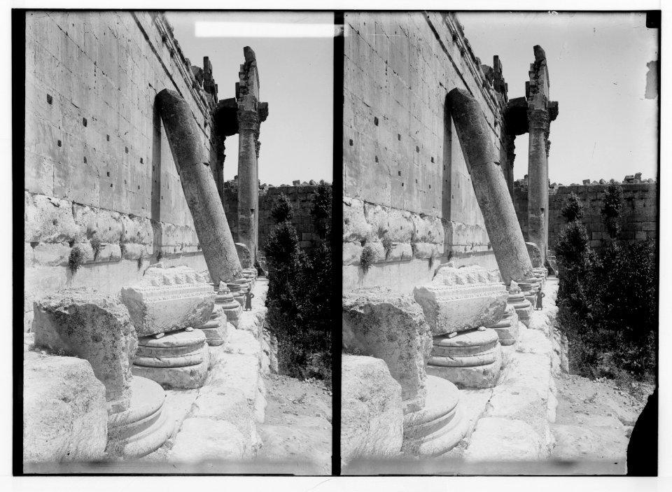 Baalbek. Leaning column of the Temple of Bacchus LOC matpc.01172