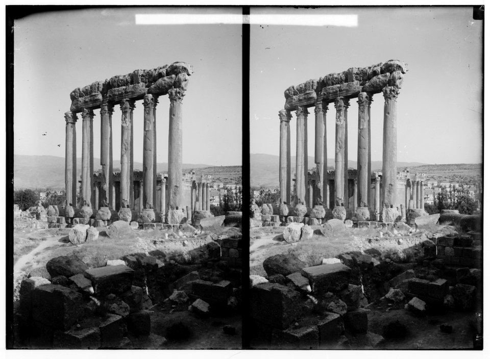 Baalbek. Temple of the Sun from cyclopean wall LOC matpc.01175