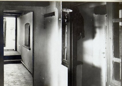 Badehaus des Lst.Et.Baon 20 Luck, Korridor. (BildID 15690691)