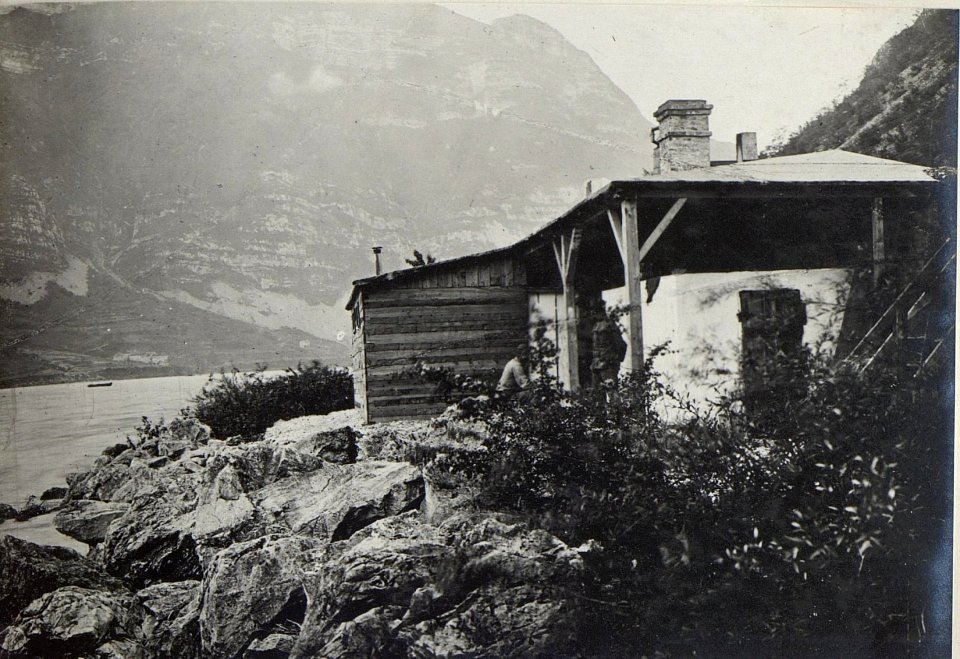 Bade = und Entlausungsanstalt an dem Piave. (BildID 15668824)