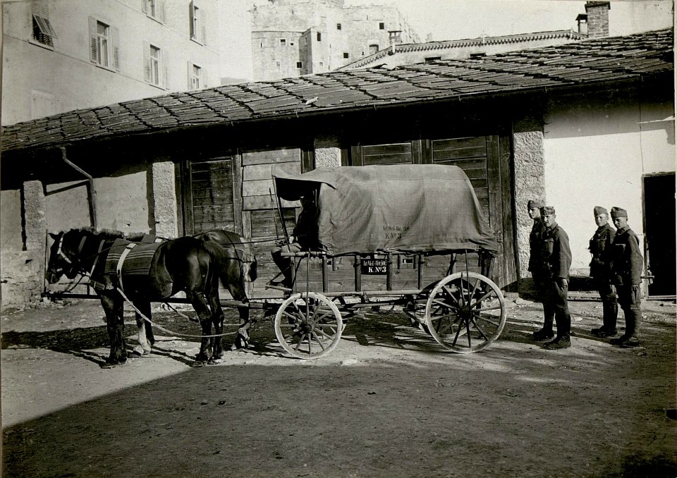 Bagagewagen der Artillerie-Messabteilung 506, Trient (BildID 15622976)
