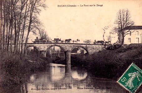 Bagas - bourg 8