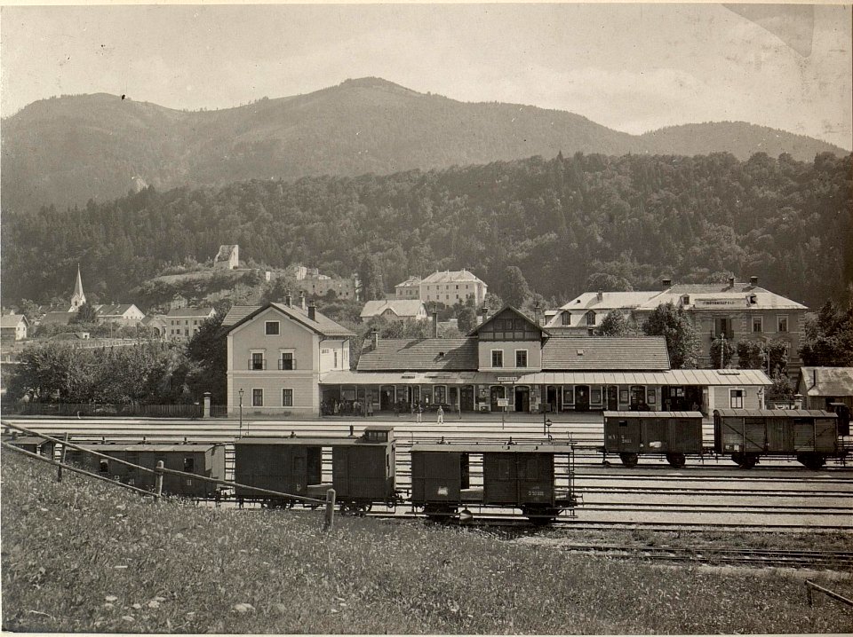 Bahnhof ARNOLDSTEIN. (BildID 15479389)