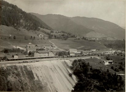 Bahnhof in TARVIS. Aufgenommen am 12.August 1916. (BildID 15479375)