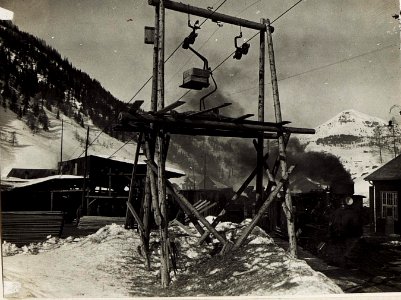 Bahnhof Plan, km 31,4 Seilbahn auf das Grödnerjoch. (BildID 15575081)