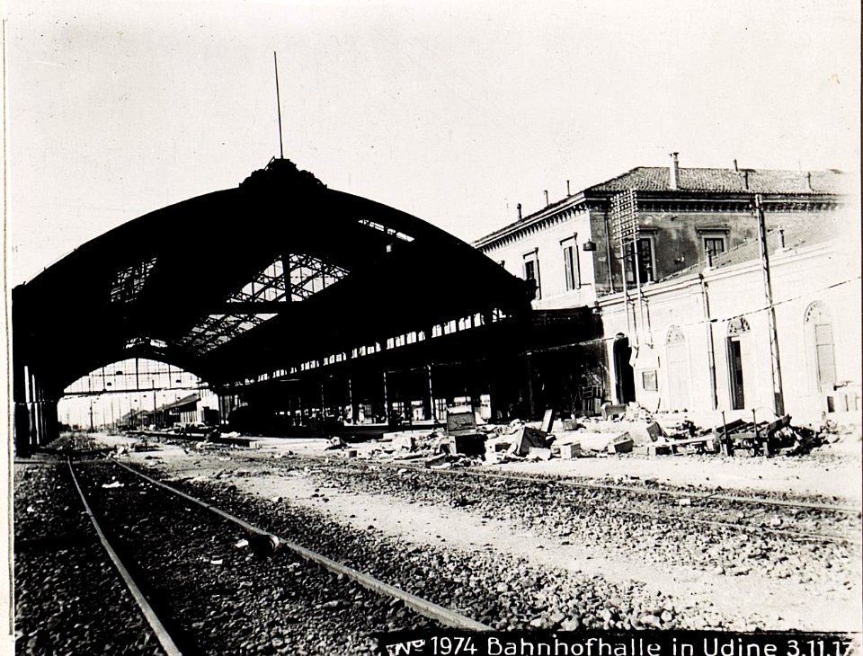Bahnhofhalle in Udine, 3.11.1917. (BildID 15584557)