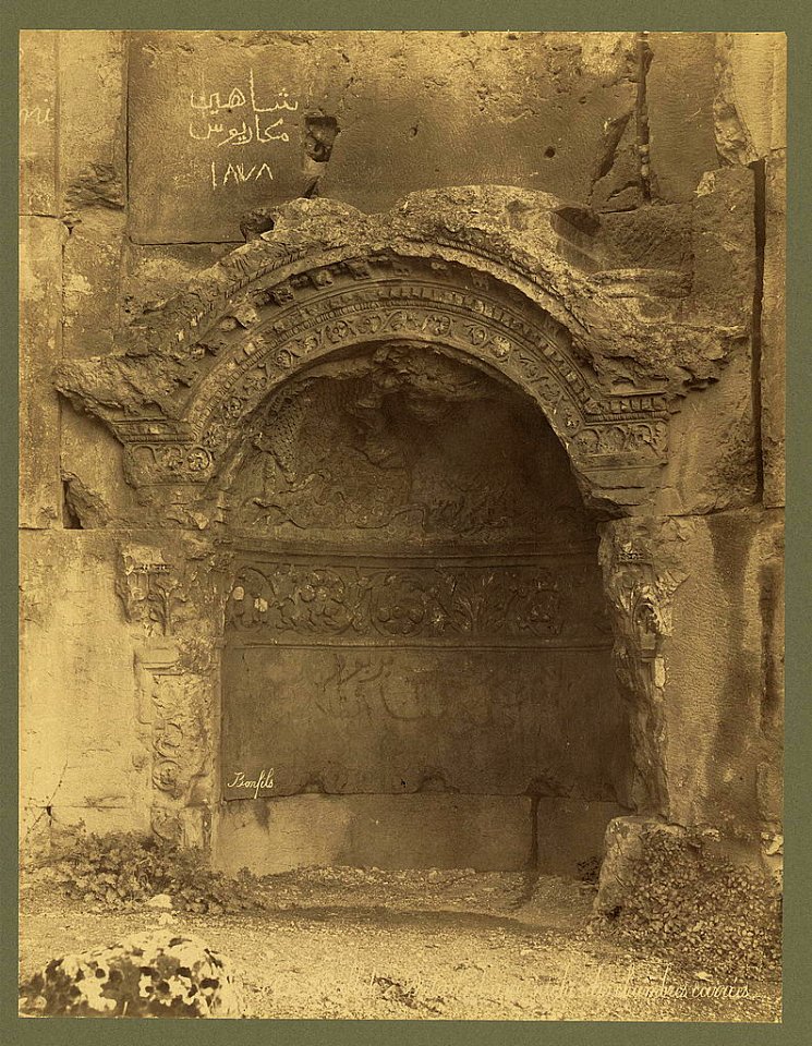 Balbek. Detail d'une niche des chambres carrées - Bonfils. LCCN2004668121