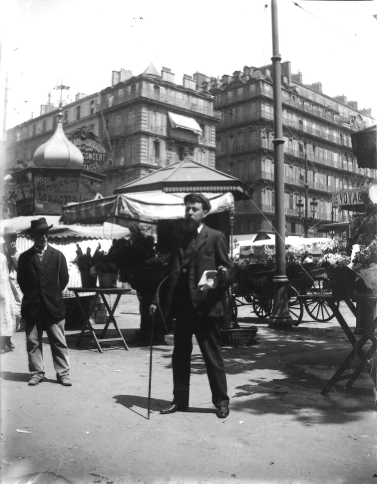 Baldomer Gili Roig. Baldomer Gili Roig en un mercat, c.1900