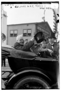 Balfour in N.Y., 5-11-17, Hugh Gibson LCCN2014704556