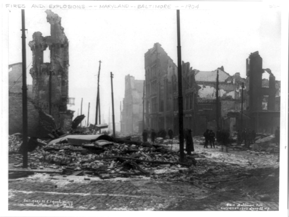 Baltimore fire, Baltimore St. E. from Liberty LCCN89709552