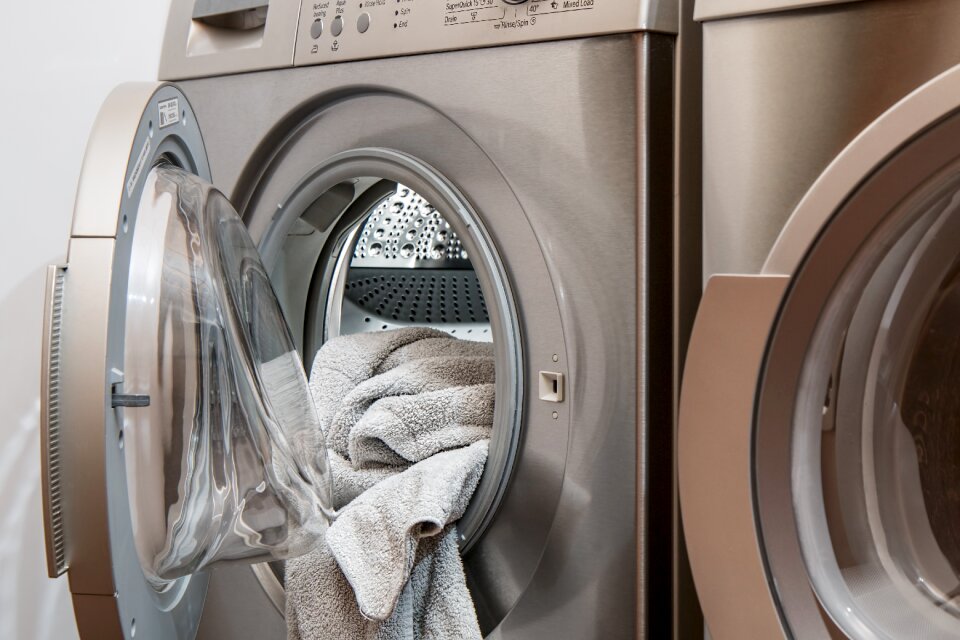 Housework appliance clean