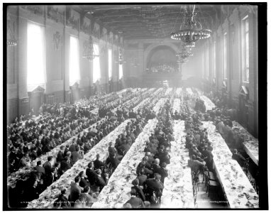 Banquet in Alumni Hall i.e. University Commons Yale College