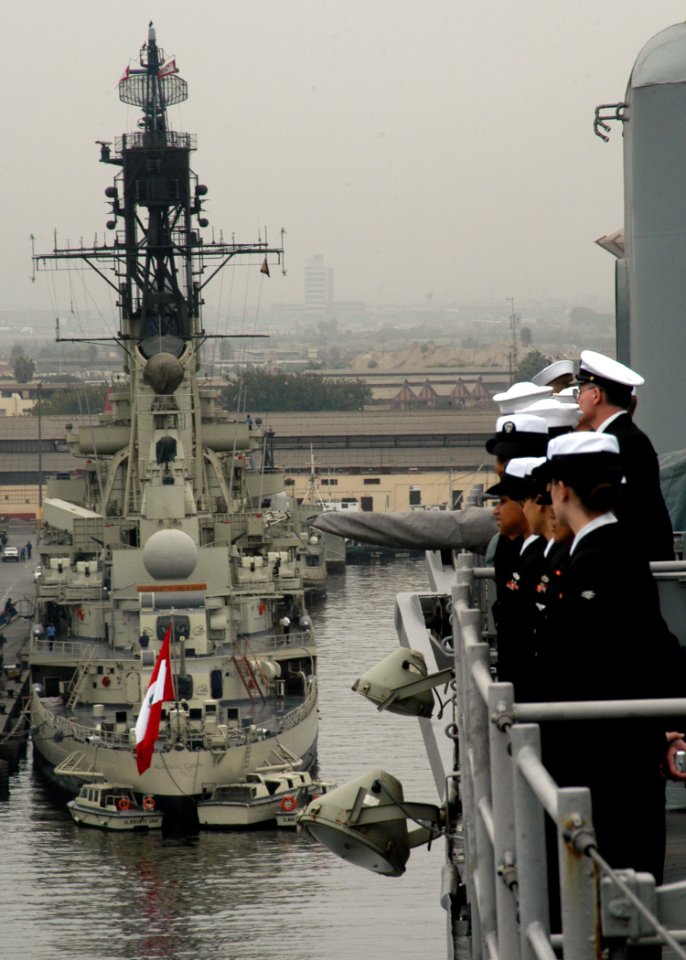BAP Almirante Grau 2007