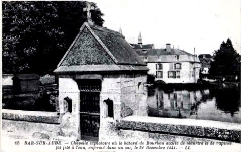 Bar-sur-Aube chapelle expiatoire