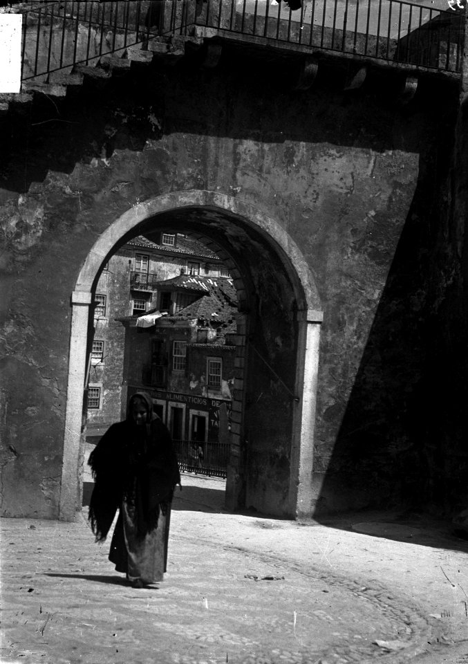 BAR000091 - Castelo de São Jorge - Arco da Porta de São Jorge, visto do interior