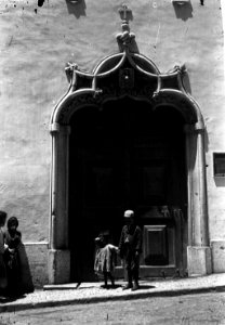 BAR000294 - Portal manuelino da Ermida de Nossa Senhora dos Remédios photo