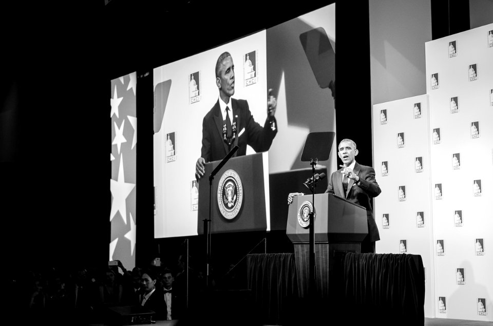 Barack Obama at 2015 CHCI gala (22)