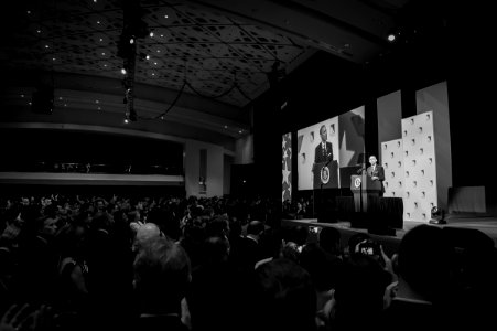 Barack Obama at 2015 CHCI gala (6)