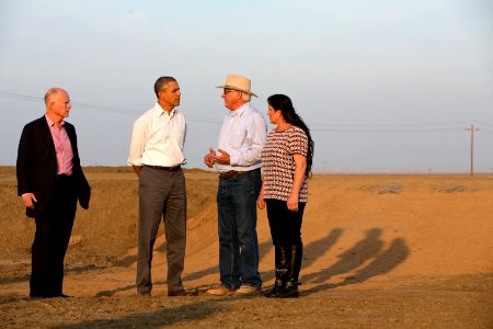 Barack Obama speaks with farmers about California drought, 2014