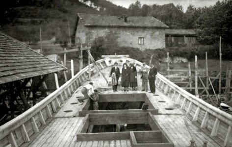 Barco en el Astillero San Roque de Pasaia (2 de 2) - Fondo Car-Kutxa Fototeka