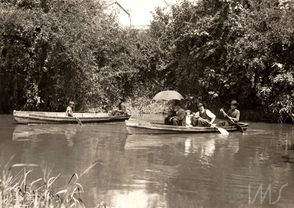 Barcos no rio Tamanduateí (1) - Vincenzo Pastore
