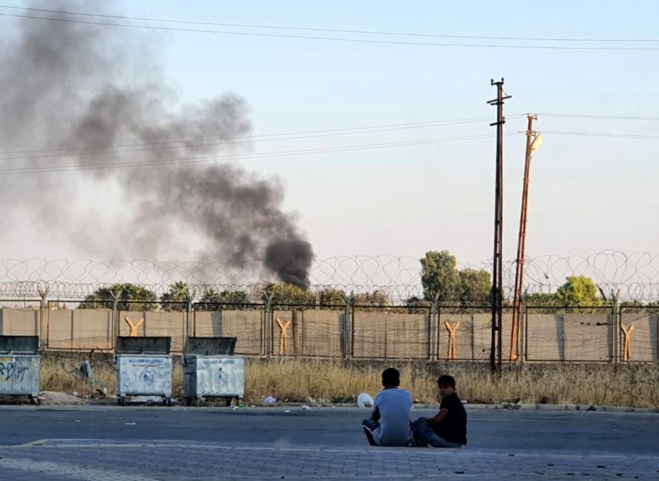 Barış Pınarı Harekâtı sonrası Kamışlı'dan yükselen dumanların Nusaybin'den görüntüsü2