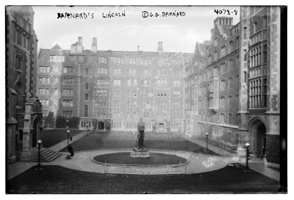 Barnard's Lincoln (statue) LCCN2014703336