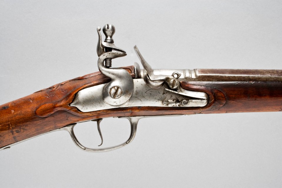 Barnbössa, flintlås. GIII-Hertig Karl - Livrustkammaren - 86481