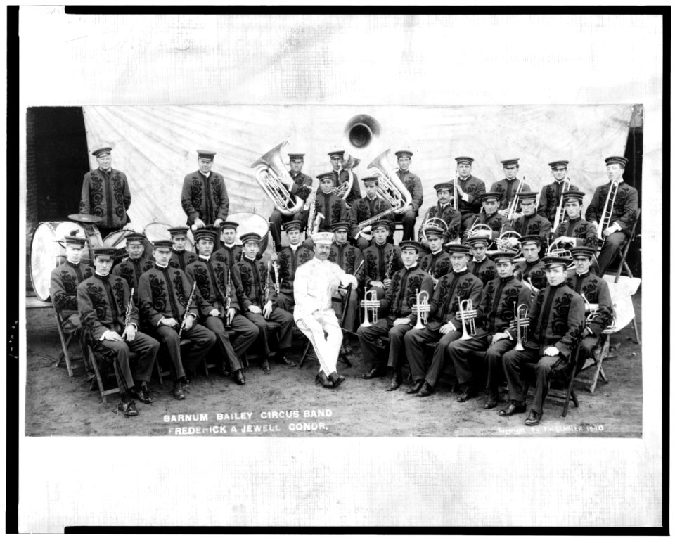 Barnum Bailey circus band. Frederick A. Jewell condr. LCCN93507573