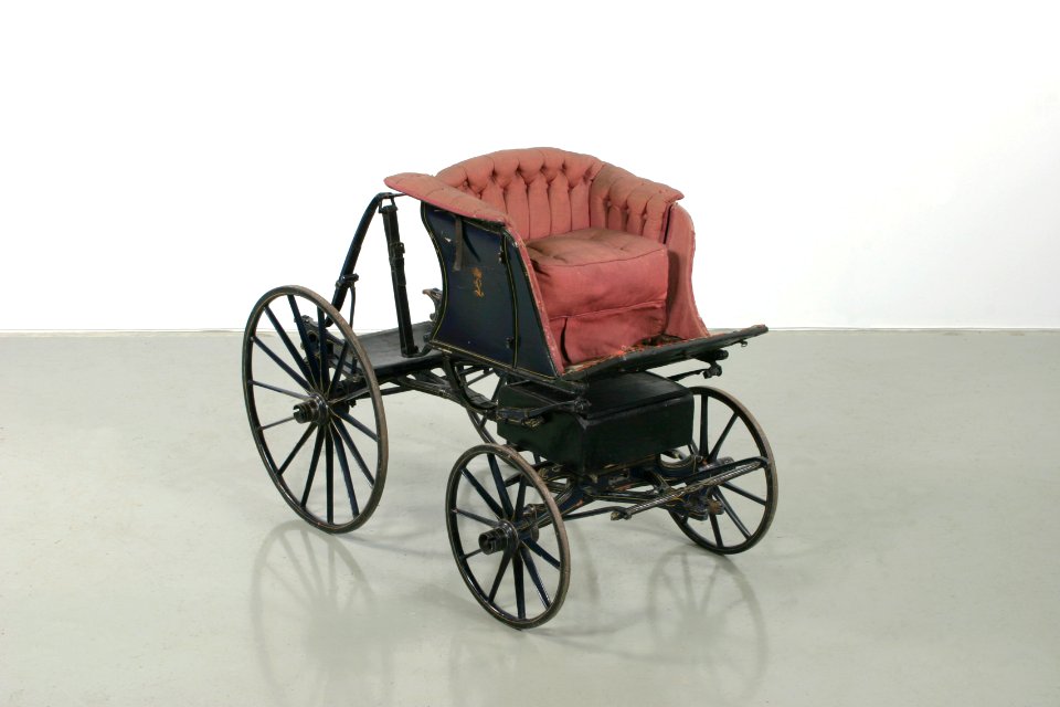 Barnvagn faetong, snett framifrån - Livrustkammaren - 48154