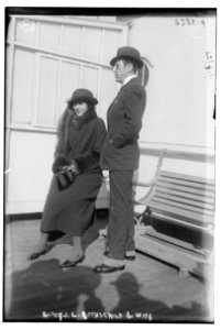 Baron J.E. Rothschild & wife LCCN2014712022