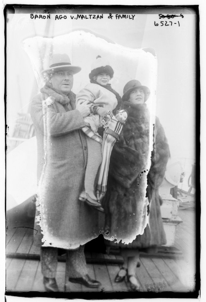 Baron Von Maltzen & fam. LCCN2014719171